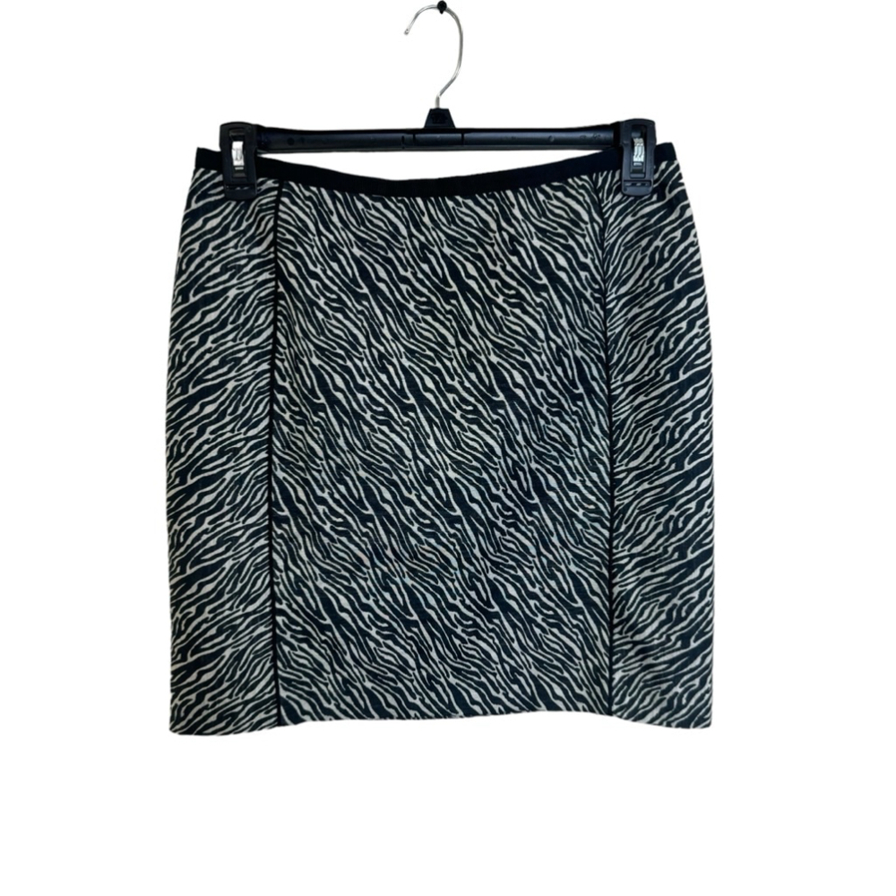 Women's H&M Skirt Size 10 Black & White Zebra Print - Picture 1 of 6
